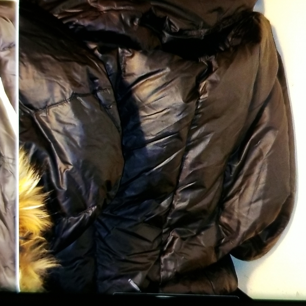 Coat - Picture 4 of 4